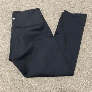 Lululemon Wunder under- size 6